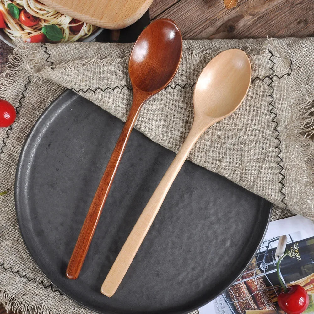 Cuillères en Bois Naturel Solide – Ustensiles de Cuisine Écologiques et Durables