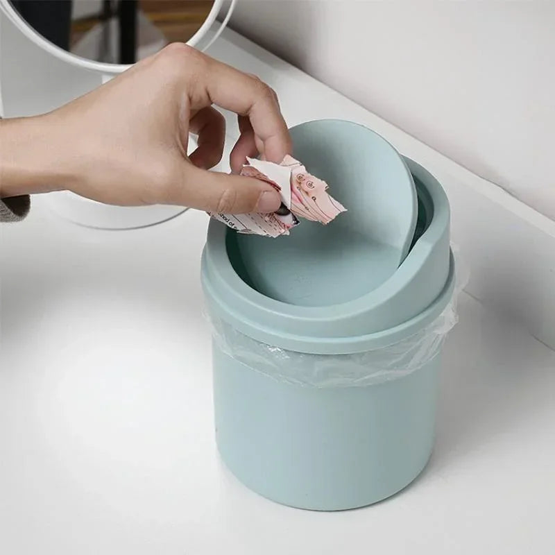 Mini Poubelle de Bureau avec Couvercle – Compacte et Pratique
