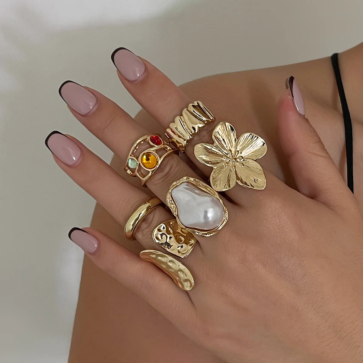 Bague Fleur Métal Irrégulière – Style Baroque & Perle Imitation