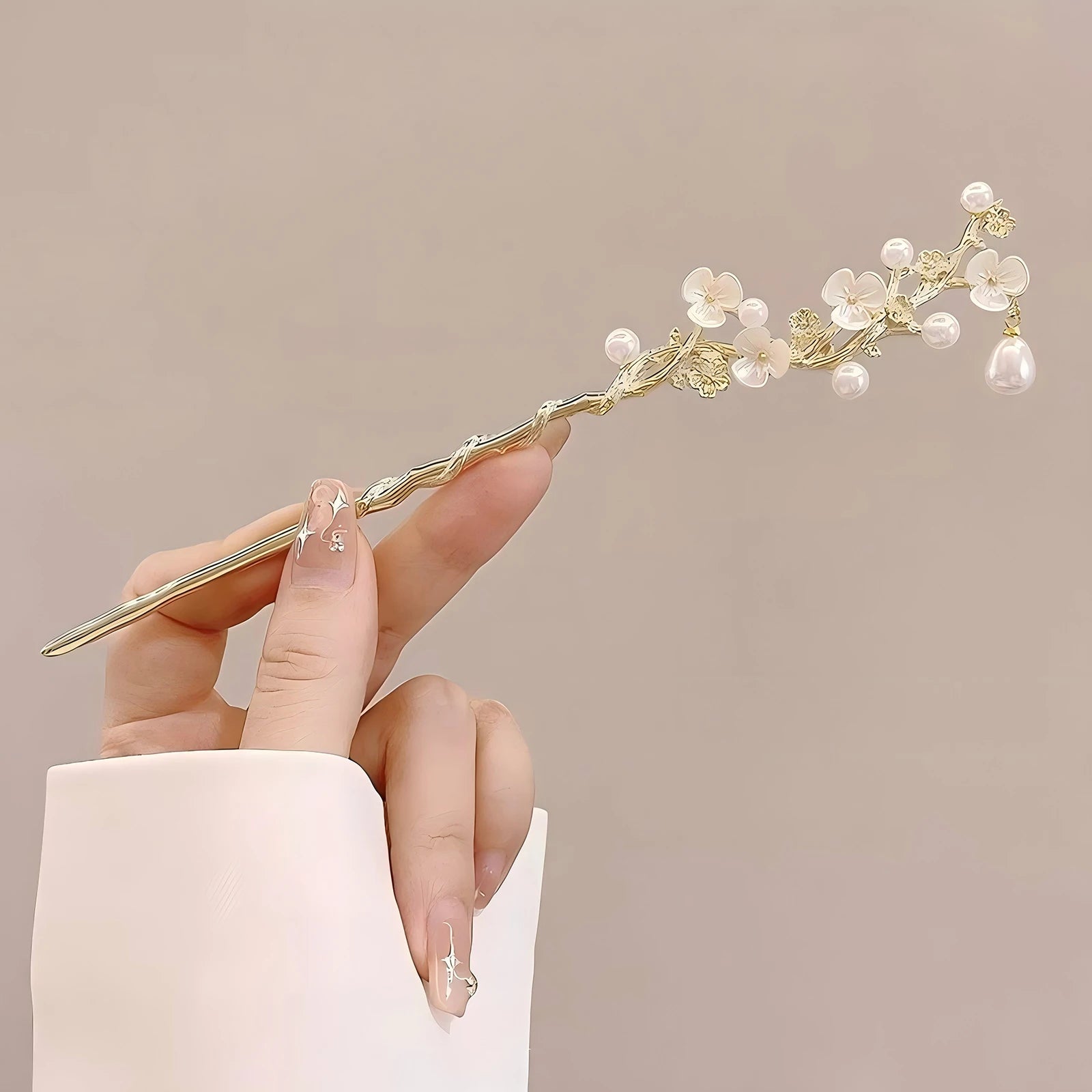 Pince à Cheveux Élégante Style Chinois – Bâton à Pompon Floral Traditionnel