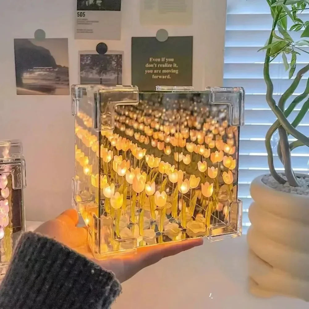 Lampe de Nuit DIY Cube – Fleur de Tulipe à Monter Soi-Même