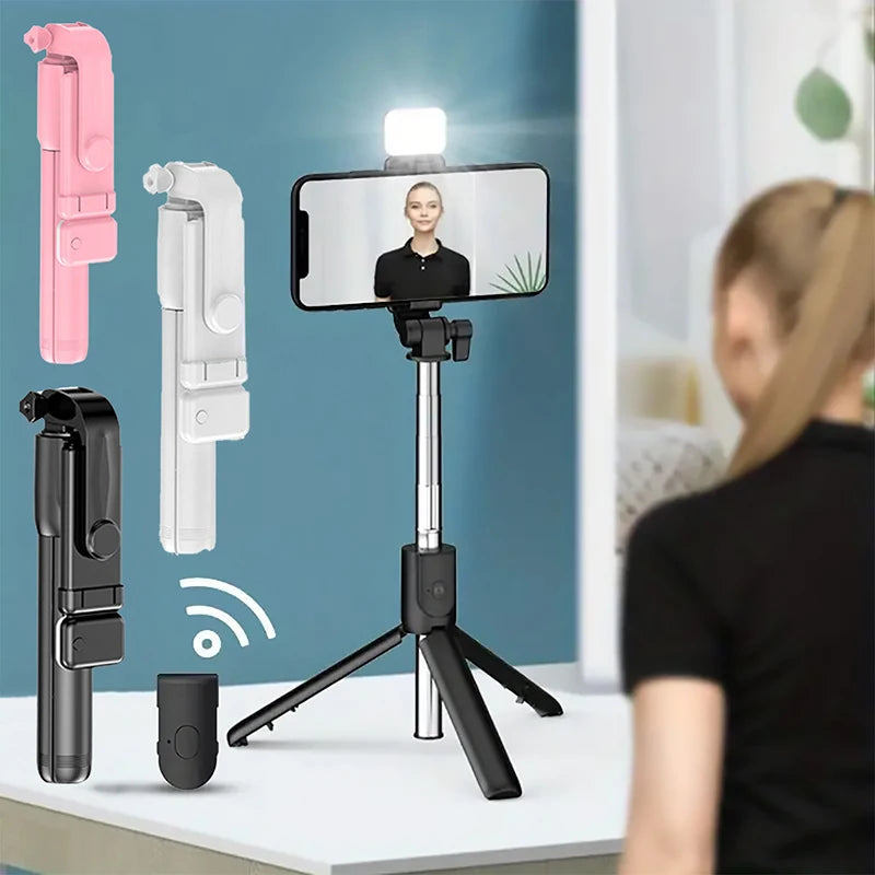 Trépied pour Selfie, Portable – Obturateur à Distance, Lumière LED inclus, Extensible et Rétractable, Connection via Bluetooth