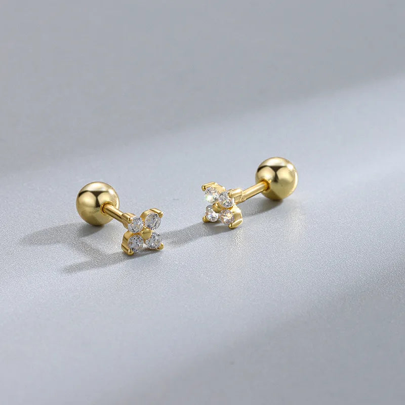 Boucles d’Oreilles Cœur à Vis – Hypoallergénique pour Cartilage Helix