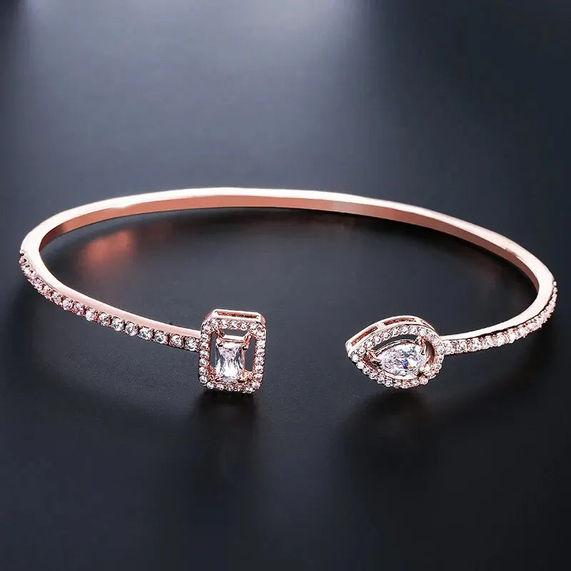 Bracelet Manchette Géométrique pour Femmes – Bijoux Mode Instagram en Zircone Cubique