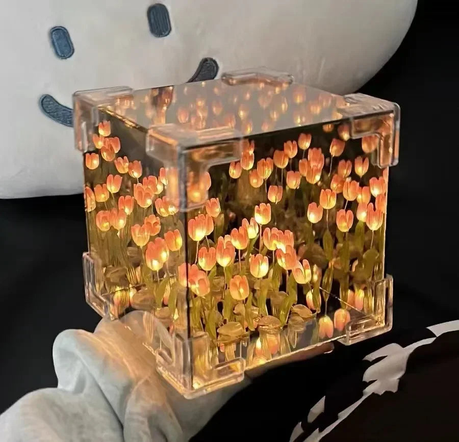 Lampe de Nuit DIY Cube – Fleur de Tulipe à Monter Soi-Même