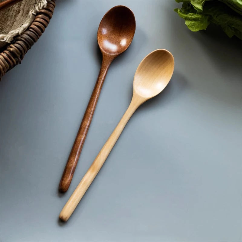 Cuillères en Bois Naturel Solide – Ustensiles de Cuisine Écologiques et Durables