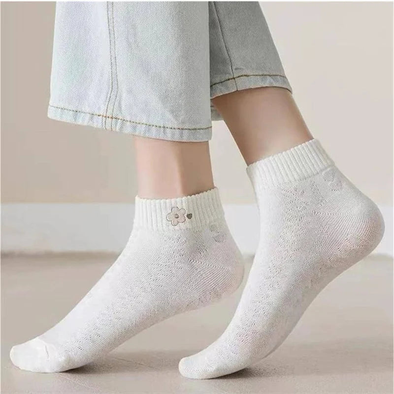 Lot de 5 Paires de Chaussettes Femme Courtes – Imprimés Ours, Lapin & Fleurs