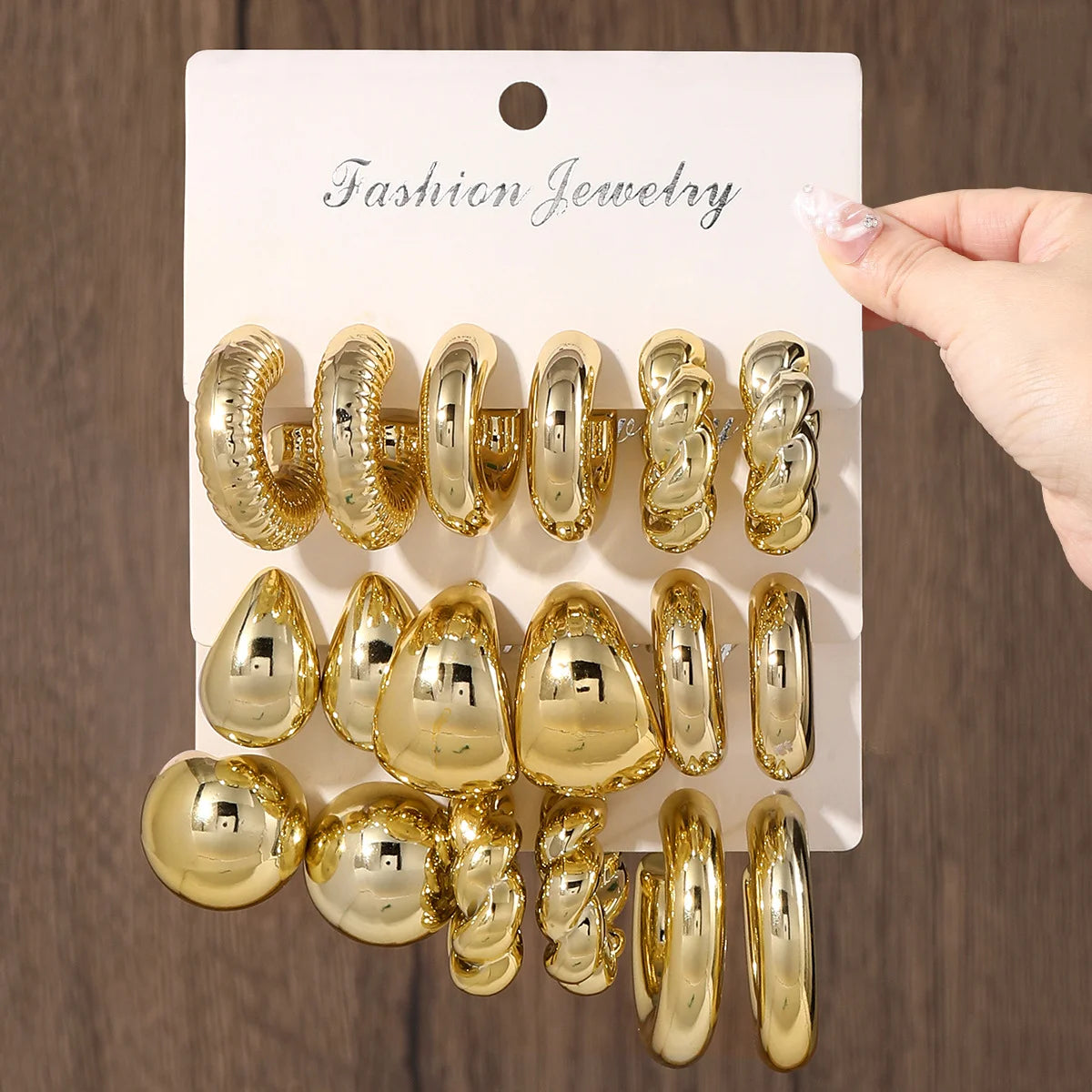 Ensemble de Boucles d’Oreilles – Style Vintage, Géométrique & Mode