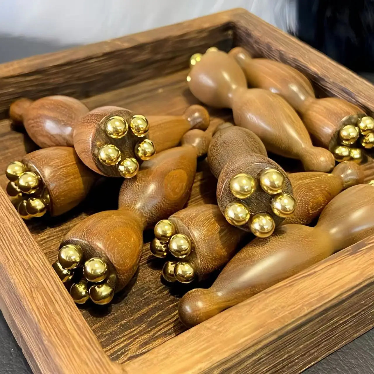 Masseur en forme de semis de Lotus