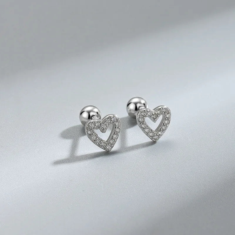 Boucles d’Oreilles Cœur à Vis – Hypoallergénique pour Cartilage Helix