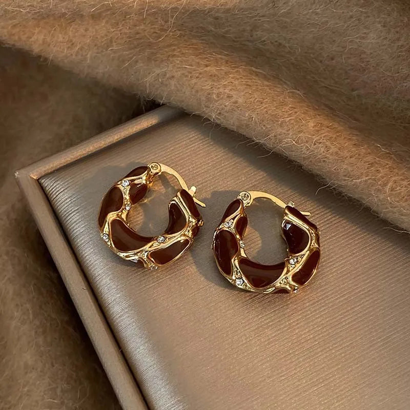 Boucles d’Oreilles Vintage en Forme de U – Élégance Totale - Edition 2026