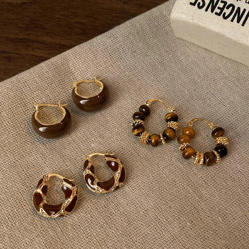 Boucles d’Oreilles Vintage en Forme de U – Élégance Totale - Edition 2026