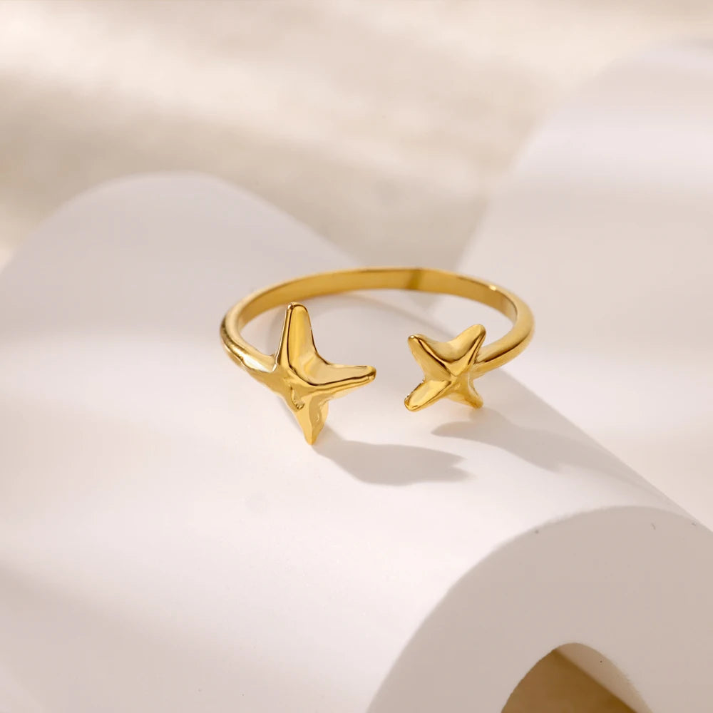 Bague Géométrique en Acier Inoxydable Couleur Or 18K – Zircon & Œil Protecteur