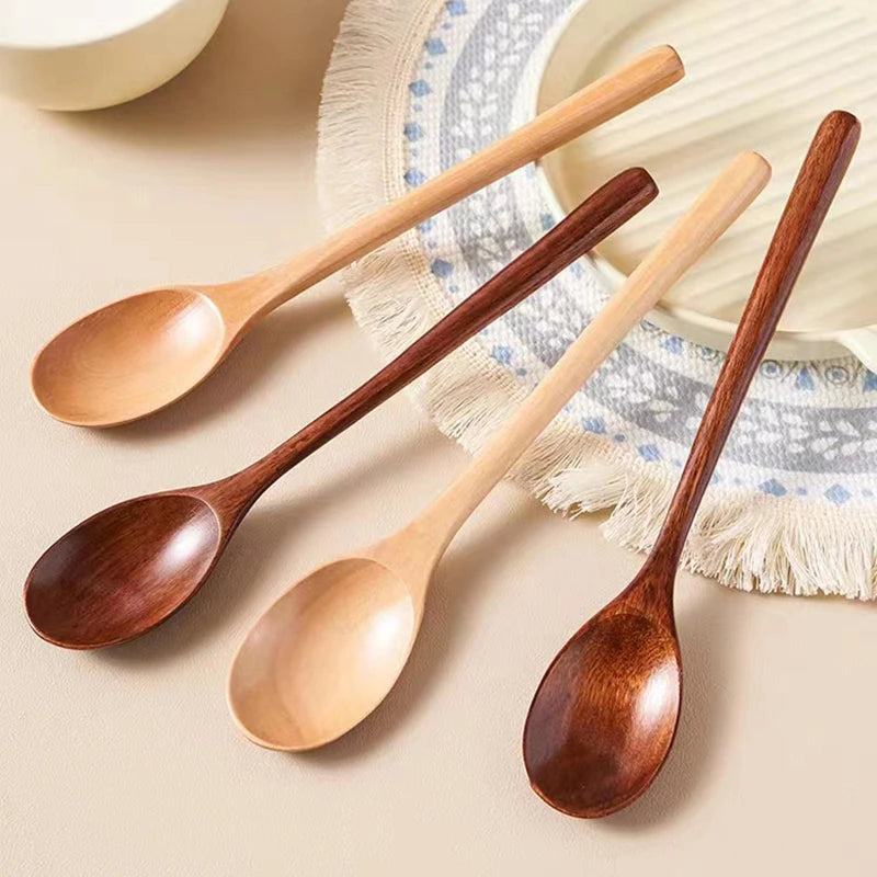 Cuillères en Bois Naturel Solide – Ustensiles de Cuisine Écologiques et Durables