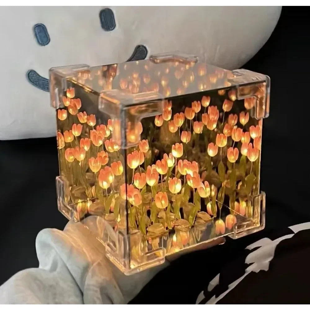 Lampe de Nuit DIY Cube – Fleur de Tulipe à Monter Soi-Même